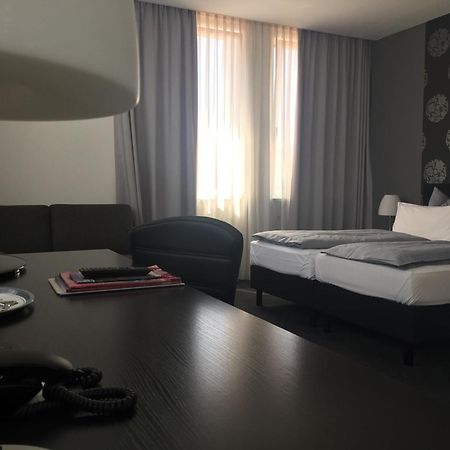 Hotel Schempp بوبينغن المظهر الخارجي الصورة
