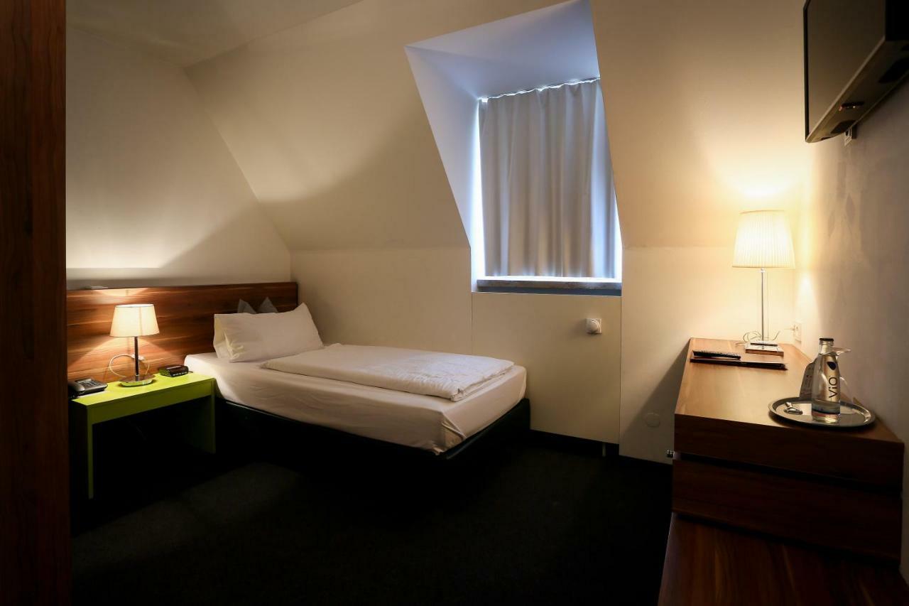 Hotel Schempp بوبينغن المظهر الخارجي الصورة